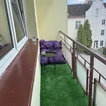 Z Widokiem Na Rynek Хойнице