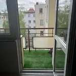 Z Widokiem Na Rynek Хойнице