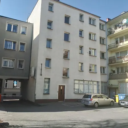 Z Widokiem Na Rynek Апартаменты Хойнице