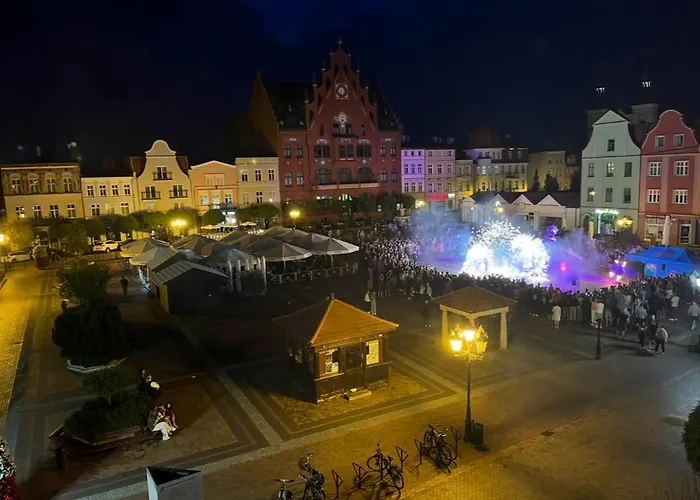 Z Widokiem Na Rynek * Chojnice