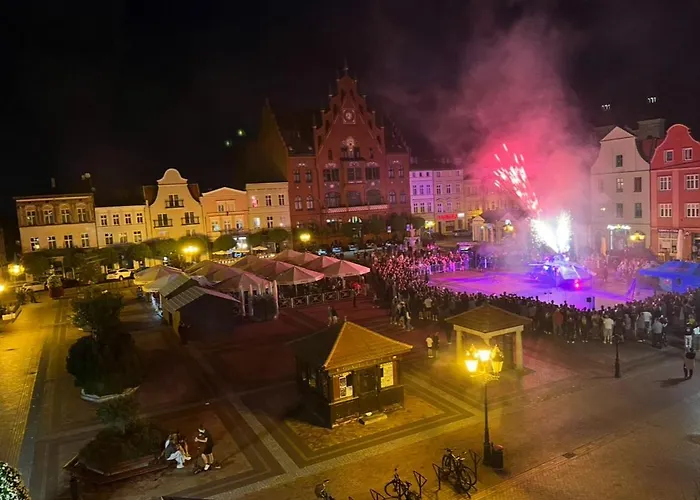 Z Widokiem Na Rynek * Chojnice